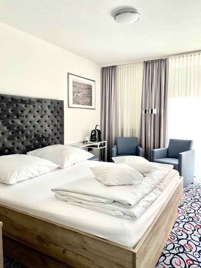 Pfefferhoehe Hotel & Restaurant 阿尔斯费尔德 外观 照片